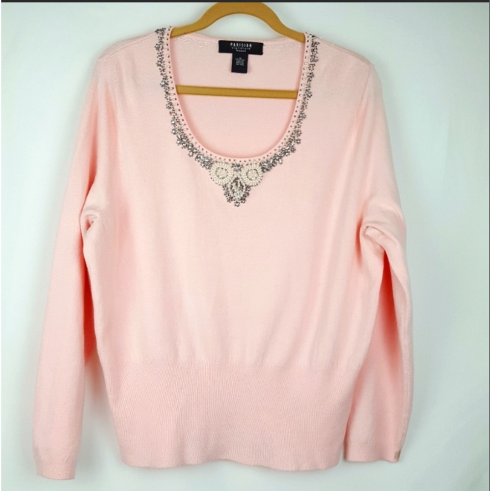 Vintage Parisian Signature 1X pink beaded v-neck feminine sweater. EUC Hong Kong